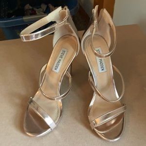 Steve Madden heels. Size 6. Barely worn